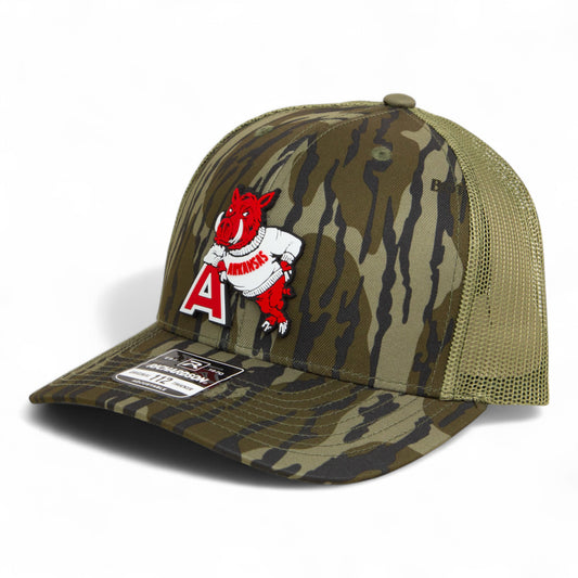 Arkansas Razorbacks Leaning A 3D Snapback Trucker Hat- Mossy Oak Bottomland/ Loden