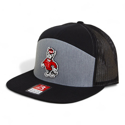 NC State Wolfpack Strutting Wolf 3D Snapback Seven-Panel Flat Bill Trucker Hat- Heather Grey/ Black