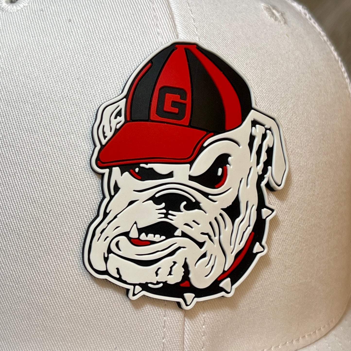 Georgia Bulldogs Vintage 3D Logo Patterned Mesh Snapback Trucker Hat- Red/ Red to White Fade - Ten Gallon Hat Co.